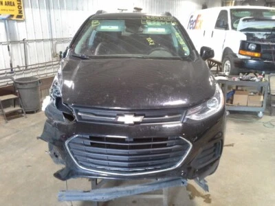 Used Front Center Interior Rear View Mirror fits: 2018 Chevrolet Trax Front Cent - Image 1 of 4