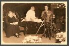 Inde dos plein pictural 50p carte postale Gandhi GANDHI assis sur table haute