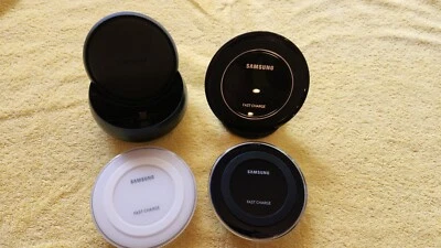 SAMSUNG DeX Station Desktop Experience  Plus 3 Wireless Chargers (Package DEAL) - Image 1 of 4