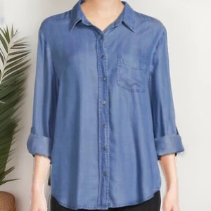 NIC + ZOE Blouse Womens Medium Blue Chambray Lightweight Button Down SOFT Shirt - Picture 1 of 9