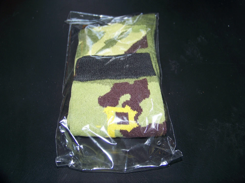 PITTSBURGH PIRATES 2018 SHEETZ POWERADE SIZE SMALL CAMOFLAUGE SOCKS SGA - Image 1 of 1