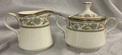 Noritake Sakura Creamer, Sugar Pink Green Floral Border 9704 - Image 1 of 4