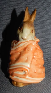 Royal Albert Beatrix Potter " Poorly Peter Rabbit " Figurine ~ 1976-1997 - Picture 1 of 5