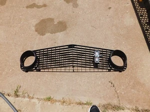 USED 69 Mustang Black Radiator Grille #C9ZZ-8200-A - Foto 1 di 11