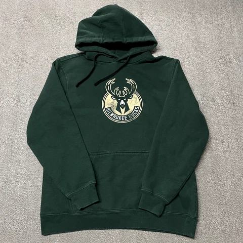Milwaukee Bucks Sweatshirt Men Large Green Pullover Hood NBA Basketball Sweater Cover