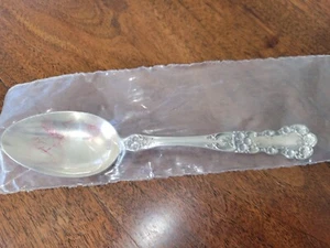 Buttercup by Gorham Sterling Silver Dessert or Oval Soup Spoon 6.5" Unused - Picture 1 of 4