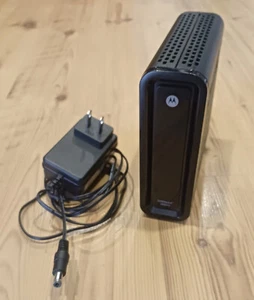 SB6141 Arris Motorola SURFboard DOCSIS3.0 Black modem w/ AC cable - unlocked - Picture 1 of 6