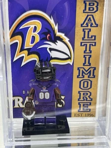 Custom Baltimore Ravens Lamar Jackson Football Minifigur Customized Hintergrund - Bild 1 von 1