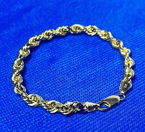 10K Hollow Rope Link Bracelet 7.2mm 9” 11.27 Grams - Picture 1 of 16