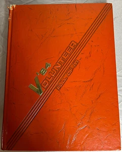 1984 Yearbook/Annual University Of Tennessee Volunteer Reggie White Majors - Picture 1 of 9