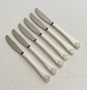 Set of 6 Vintage Dinner Knives Silverplate Shell Tip Stainless Blade
