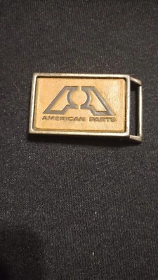 American Parts Company Vintage Logo Latón con Inserto de Cuero Hebilla de Cinturón Me encantó Foto 1 de 2
