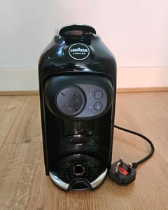 Máquina de café espresso Lavazza A Modo Mio Idola, 1 L, negra - Imagen 1 de 4