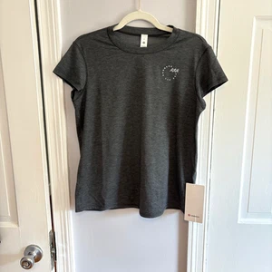 NUEVA Camisa Top Lululemon Para Mujer Mediana Correr Crew Gráfico Malla SS Gris Jaspeado - Imagen 1 de 6