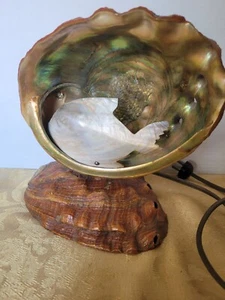 ATTN: COLLECTORS! VERY Vintage Abalone Shell TV Lamp - Double Shell & Carved - Picture 1 of 14