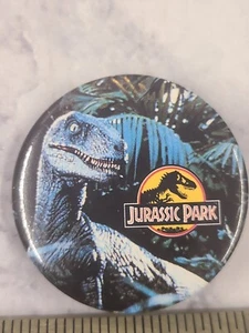 Jurassic Park VTG 1993 Promo Pin Back Pinback 1.5” Velociraptor Dino Button NOS - Picture 1 of 7