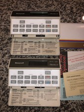 honeywell chronotherm iii Lot Of 2