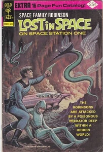 SPACE FAMILY ROBINSON LOST IN SPACE ON SPACE STATION ONE #42 GOLD KEY 1975 - Picture 1 of 2