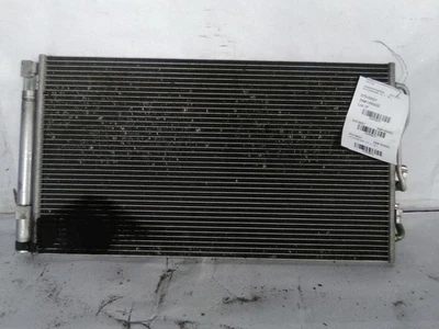 Condensador 15 328i GT AC sin bomba de calor Hvac Foto 1 de 4