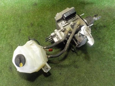 TOYOTA Prius Alpha 2011 DAA-ZVW41W Brake Booster 4705047100 [Used] [PA108510399] - Изображение 1 из 2