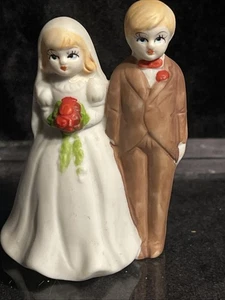 Vintage Braut Bräutigam Hochzeitstorte Topper Rosen blaue Augen - Bild 1 von 13