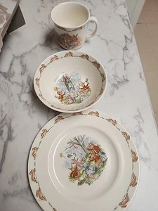Royal Doulton Bunnykins 3-teiliges Kinderset, englisches Fine China, mit Box - Bild 1 von 7