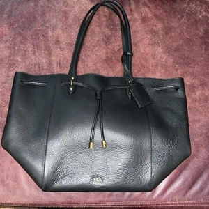 Ralph Lauren schwarz Leder Kordelzug Bucket Beuteltasche Tasche erweiterbar auf 15 Zoll. - Bild 1 von 13