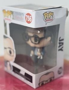 Funko Pop Modern Family Jay #756 con cane Stella figura in vinile - Foto 1 di 4