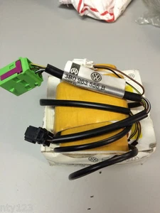 Volkswagen Seat Heater 3B0-963-556-B - Picture 1 of 1