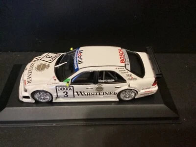 Mercedes Benz Clase C DTM AMG Team W202 1996 Minichamps escala 1/43 Foto 1 de 4