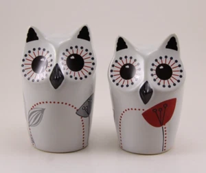 Salero y pimentero de búho de moda blanco rojo negro The Cellar nueva cerámica - Imagen 1 de 5