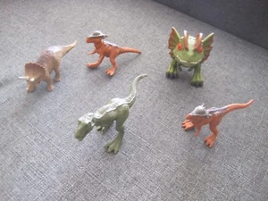 Jurassic World Action Dinos einige Dinosaurier 5 Stück unbespielt Jurassic Park - Bild 1 von 6