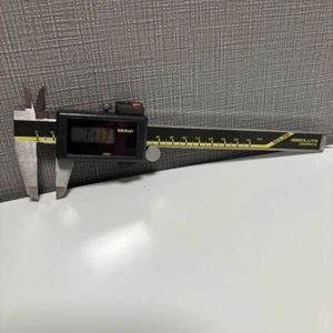 Mitutoyo Digital Caliper Cd-S15C Precise Measurement Tool Stainless Steel Japan - Picture 1 of 7