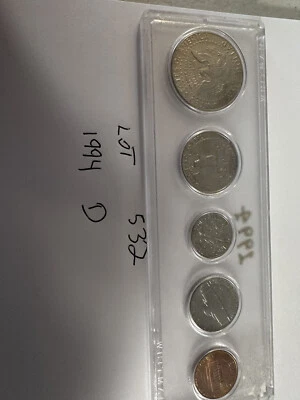1994 D US Uncirculated Mint Set 5 coin set - Image 1 of 3