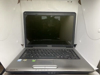 Toshiba Satellite Pro A300-2C4 15" Inch Laptop Computer Faulty Spares/Repairs - Image 1 of 4