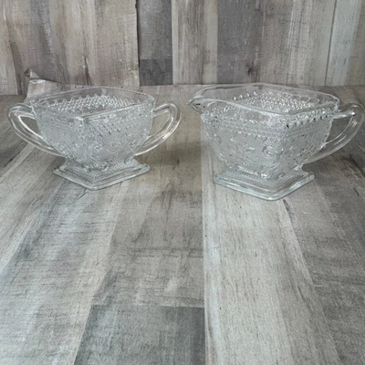 Tiara de vidrio Indiana vintage sándwich forma de diamante azúcar y crema Foto 1 de 4