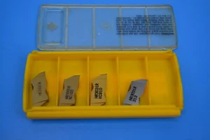 KENNAMETAL NR3031R KC810 313 Insertos de Muesca Superior x 4 Varios Grados. Ver descripción - Imagen 1 de 3
