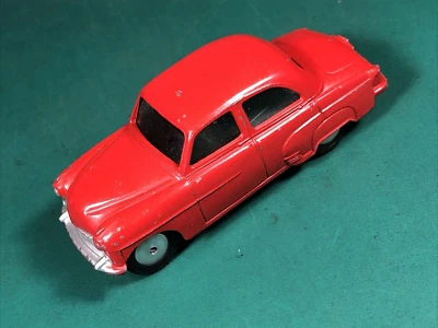 RARE VTG Corgi Toys | 203M | Mechanical Vauxhall Velox Saloon Car | Red | Works - Image 1 of 4