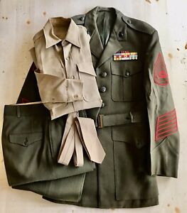 USMC uniforme veste pantalon chemise cravate médailles rubans marine Corée Vietnam