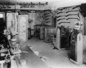 Guns & Slot Machines Vintage 8x10 Reprint Of Old Photo - Picture 1 of 1