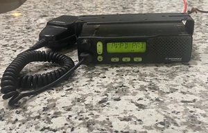 Radio bidireccional Motorola M1225 - Imagen 1 de 3