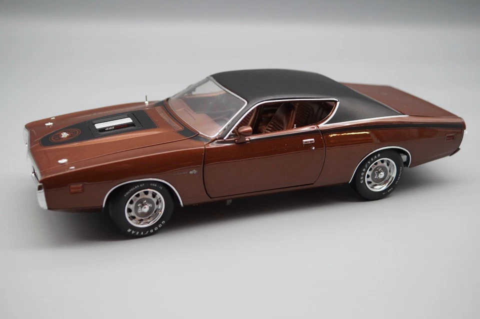 Dodge Super Bee 1971 1/18 Ertl/AW Auto World American Muscle -TS703 - Imagen 1 de 4