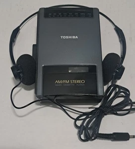Toshiba Walkman KT-4011 Portable AM/FM Cassette Tape Player! - Bild 1 von 12