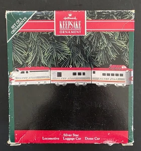 Juego de 3 adornos de metal fundido Hallmark Keepsake 1992 Silver Star Train con caja - Imagen 1 de 8