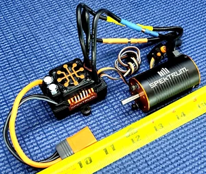 *NUOVO* Spektrum 130A Brushless ESC SPMXSE1130 3150KV Motore Combo SPMXSM1000 - Foto 1 di 6