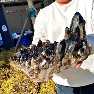 Esemplari di cristallo a grappolo di quarzo colore fumo nero naturale 17,42 libbre minerale guarigione - Foto 1 di 12