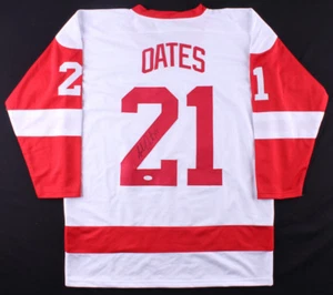 Adam Oates Signed Detroit Red Wings White Jersey (JSA COA) NHL Hall of Fame 2012 - Picture 1 of 6