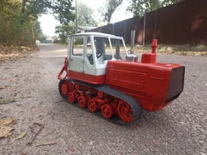 GUARDA! WOW! Trattore russo sovietico vintage T-150 grande modellino in metallo scala 1:10 URSS - Foto 1 di 8