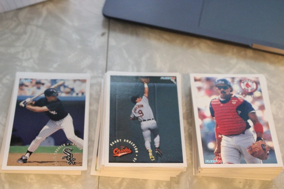 1993 Fleer Corps Baseball Cards 1-99 your pick - Image 1 of 1