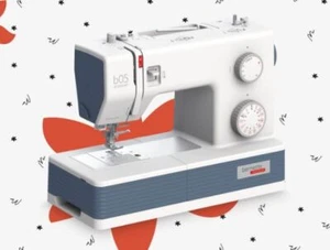 ¡Máquina de coser de alta resistencia Bernette 05 Academy! ¡Envío rápido gratuito! - Imagen 1 de 5